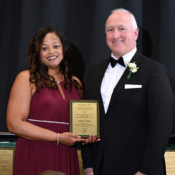 Keith-tinsley alumni award.webp